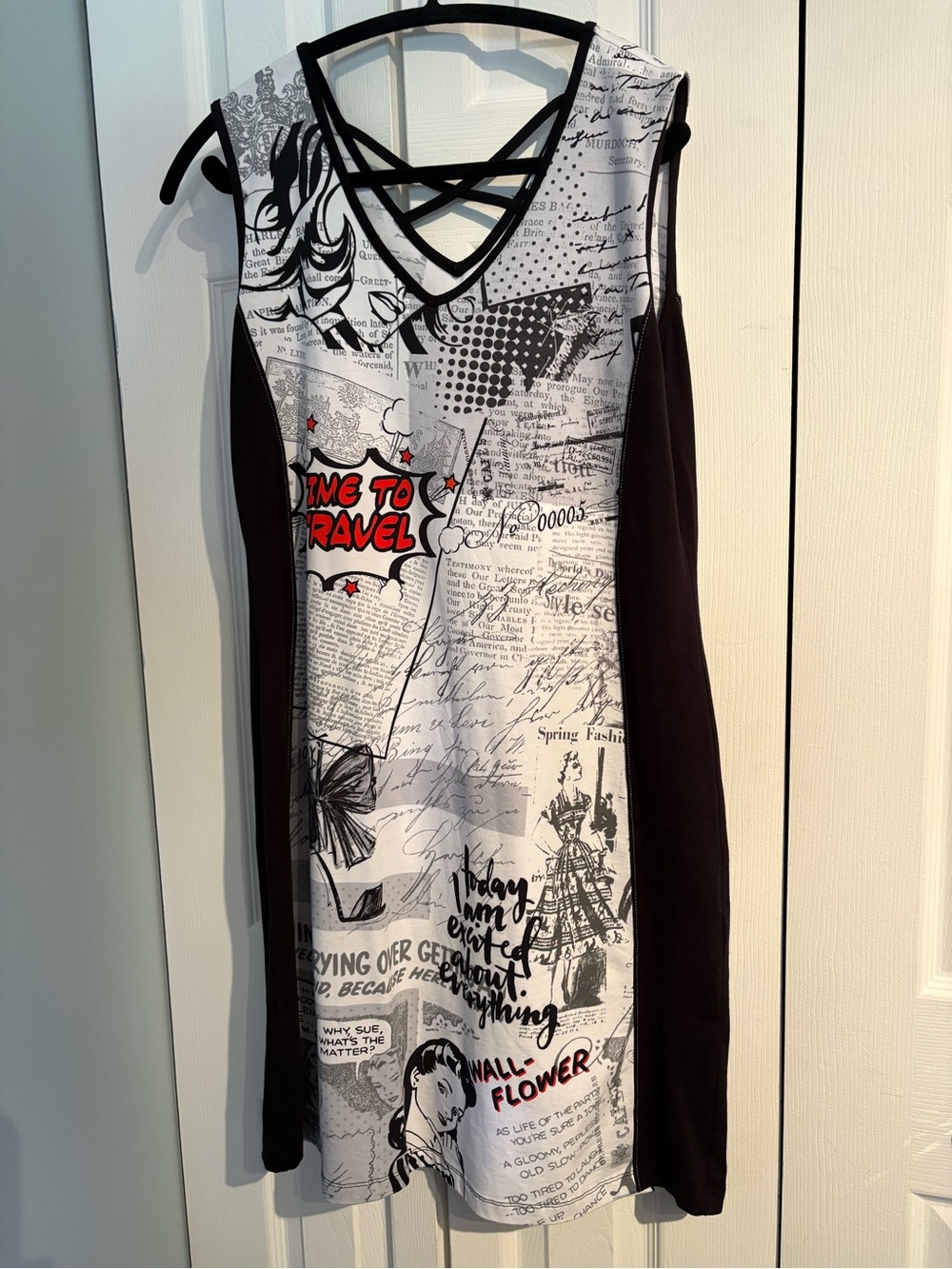Sleeveless Graphic Mini Dress with Black Panels BNWT
